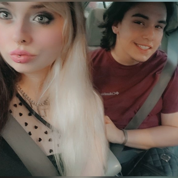 Ashbriske10 Is Live Show Flyer!!!! Like To Know When I Go Live - Picture 5 of 12